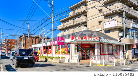 横浜市青葉区の都市風景　田奈駅 110025482