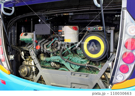Bus engine angle Bus engine angle 110030663