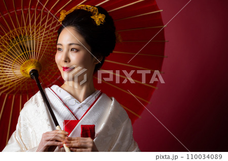 白無垢の花嫁 110034089