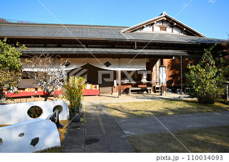 多聞院 晩秋の頃 所沢市 多聞院 晩秋の頃 所沢市 110034093