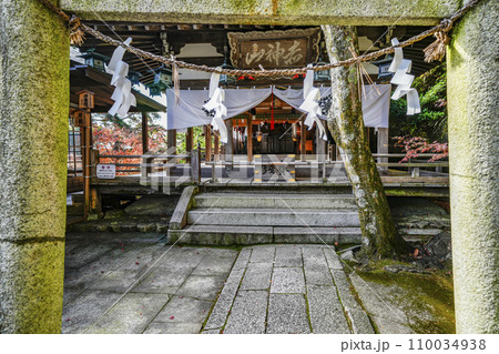 太郎坊宮（太郎坊・阿賀神社）拝殿 110034938