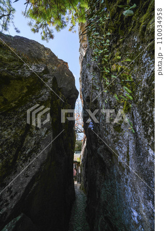 太郎坊宮(太郎坊・阿賀神社)夫婦岩 太郎坊宮(太郎坊・阿賀神社)夫婦岩 110034958