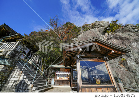 太郎坊宮（太郎坊・阿賀神社）本殿 110034975