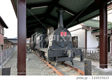 加悦鉄道資料館 展示された蒸気機関車(京都府与謝郡与謝野町) 加悦鉄道資料館 展示された蒸気機関車(京都府与謝郡与謝野町) 110035625