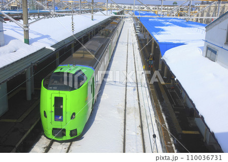 青森駅 789系 特急スーパー白鳥 110036731