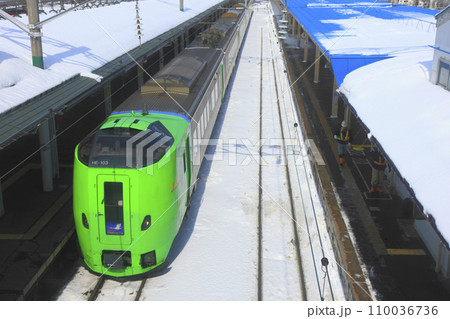 青森駅 789系 特急スーパー白鳥 110036736
