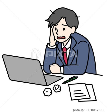 PCで仕事をするスーツの男性　カラー 110037002