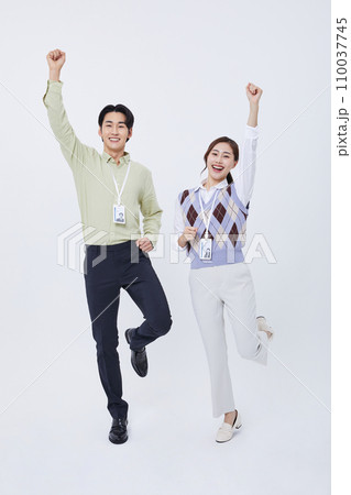 collaborative business fighting man and woman photo collaborative business fighting man and woman photo 110037745