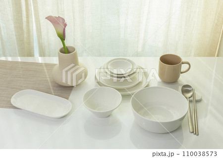 tableware pottery material styling photo 110038573