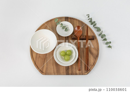 tableware wooden styling photo 110038601