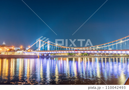 Krymsky Bridge or Crimean Bridge in Moscow at summer night 110042493