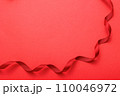 赤いリボン 110046972