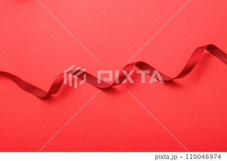 赤いリボン 110046974