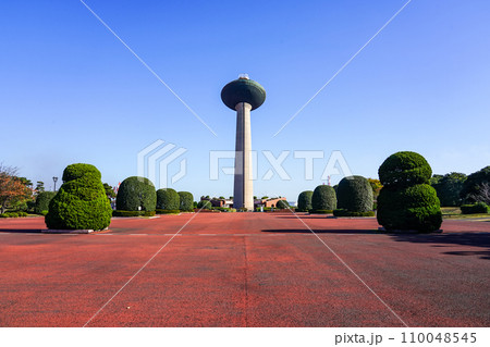鹿島臨海工業地帯を一望していた港公園展望塔（茨城県神栖市） 110048545