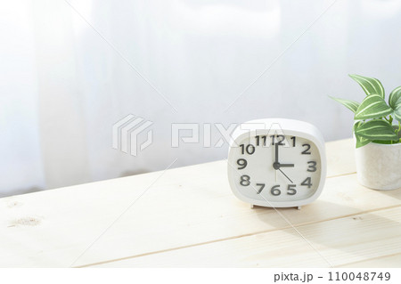 時計 時間 15時 15:00 時計 時間 15時 15:00 110048749