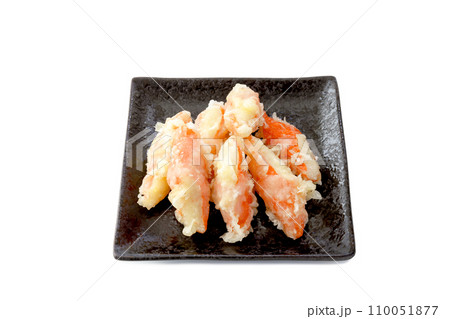 おいしいカニカマの天ぷら【白背景・切り抜き】 おいしいカニカマの天ぷら【白背景・切り抜き】 110051877