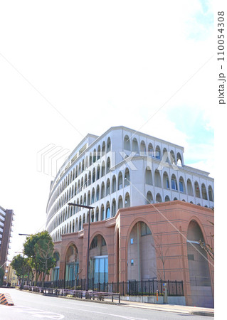 愛知県名古屋市、中京大学名古屋キャンパスの風景 110054308