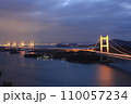 ライトアップされた瀬戸大橋 110057234