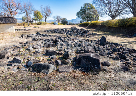 縄文八ヶ岳山麓北斗市の金生遺跡 110060418