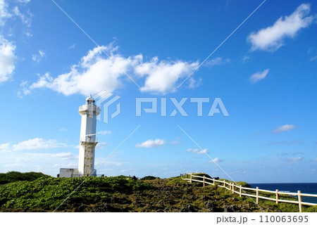 平安名崎灯台、宮古島 110063695