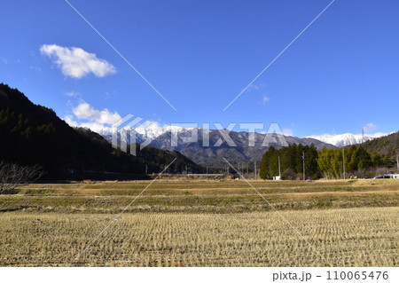 冬枯れの伊那谷と中央アルプス2 110065476