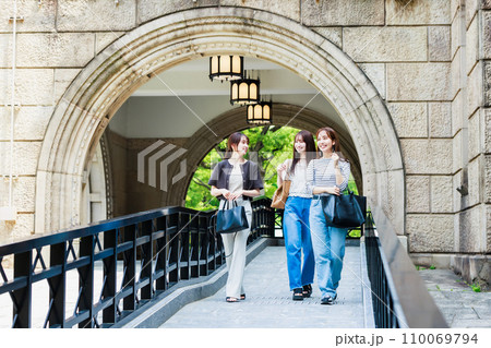 女子旅 観光 大阪旅行 女子旅 観光 大阪旅行 110069794