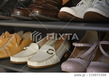 靴箱の中 110072308