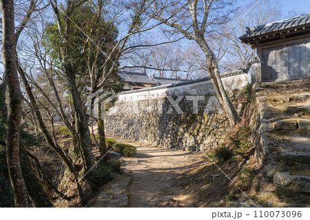 本丸の城壁(備中松山城) 本丸の城壁(備中松山城) 110073096