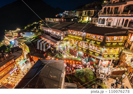 台湾 夜の九份 台湾 夜の九份 110076278