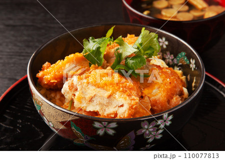 ヒレカツ丼 ヒレカツ丼 110077813