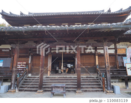 園城寺 (三井寺)の三井寺観音堂( 滋賀県・大津市) 園城寺 (三井寺)の三井寺観音堂( 滋賀県・大津市) 110083119