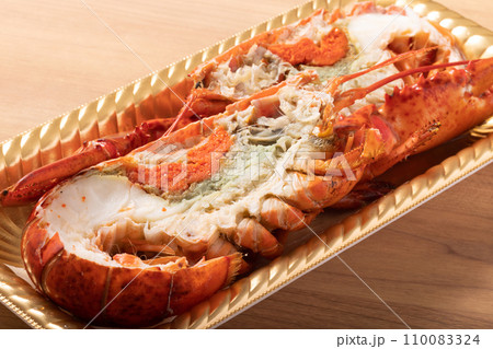 カナダ産 生食用 ボイル オマール海老 (ロブスター) カナダ産 生食用 ボイル オマール海老 (ロブスター) 110083324