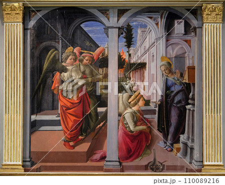 Annunciation to the Virgin Mary, work by Fra Filippo Lippi in the Basilica di San Lorenzo in Florence, Italy Annunciation to the Virgin Mary, work by Fra Filippo Lippi in the Basilica di San Lorenzo in Florence, Italy 110089216