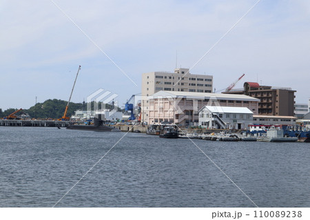 横須賀 ヴェルニー公園からの風景 横須賀 ヴェルニー公園からの風景 110089238