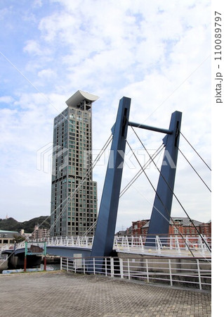 門司港レトロのブルーウイング門司 110089797
