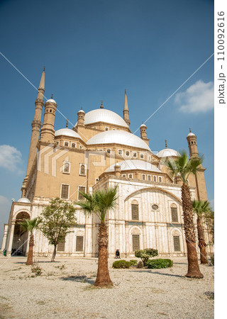 エジプトカイロにあるムハンマドアリーモスクのとても美しい風景 110092616