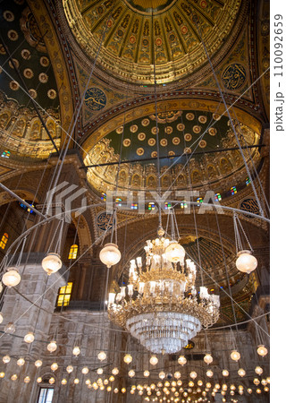 エジプトカイロにあるムハンマドアリーモスクのとても美しい風景 110092659