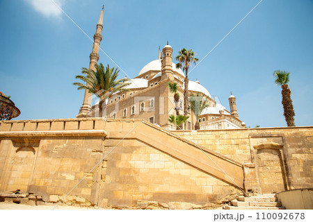 エジプトカイロにあるムハンマドアリーモスクのとても美しい風景 110092678