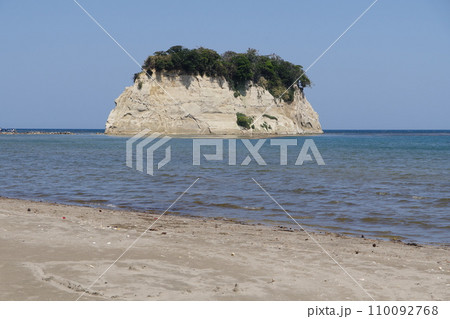 見附島　2023年5月 110092768