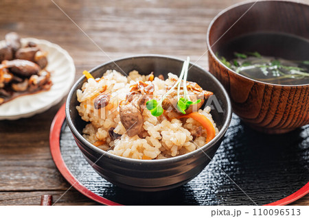 牡蠣飯 牡蠣飯 110096513