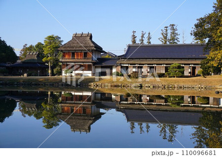 岡山県津山市にある回遊式日本庭園「衆楽園」：御対面所 110096681
