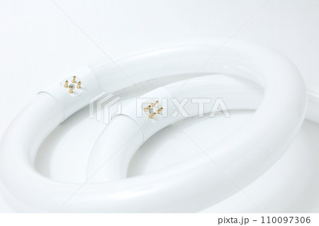 蛍光管, 蛍光灯, 円形蛍光灯, 電気, ガラス管, ガラス, 丸, 光, ライト, エネルギー 蛍光管, 蛍光灯, 円形蛍光灯, 電気, ガラス管, ガラス, 丸, 光, ライト, エネルギー 110097306