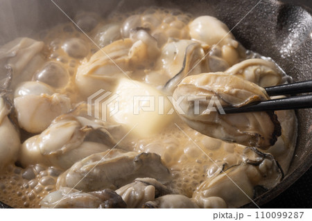 牡蠣のバター醤油焼き 110099287