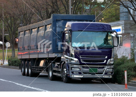 スクラップ運搬車両 スクラップ運搬車両 110100022