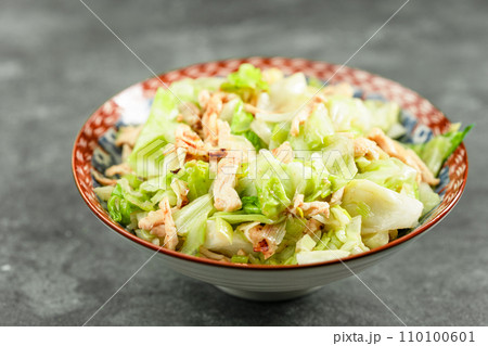 salad with tuna salad with tuna 110100601
