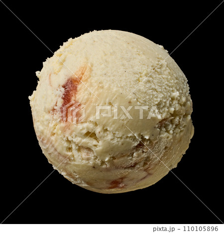 white chocolat and strawberry ice cream scoop 110105896