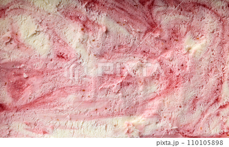 strawberry and vanilla ice cream texture 110105898