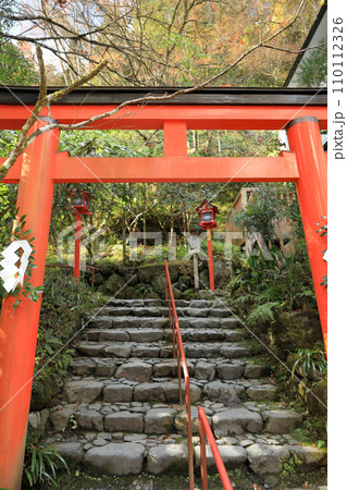 京都　貴船神社　結社（中宮）鳥居 110112326
