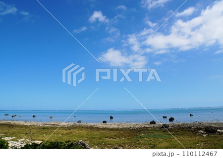 白保海岸の風景 石垣島 白保海岸の風景 石垣島 110112467