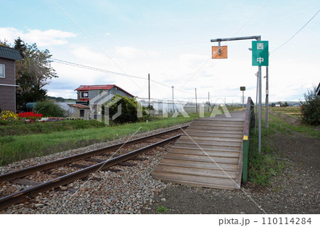 西中駅 西中駅 にしなか F40 富良野線 JR富良野線 西中駅 西中駅 にしなか F40 富良野線 JR富良野線 110114284